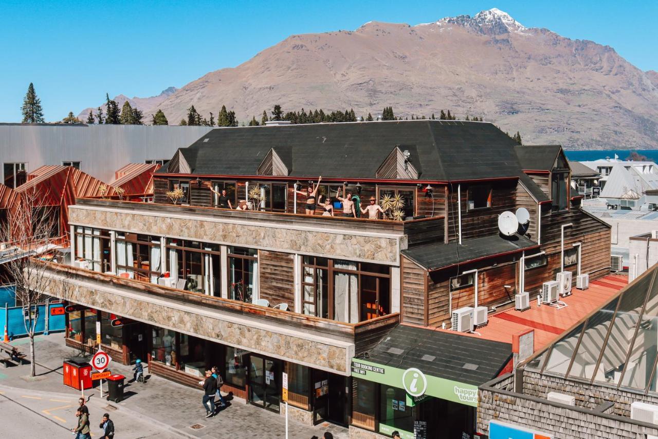 Adventure Queenstown Hostel Exterior photo