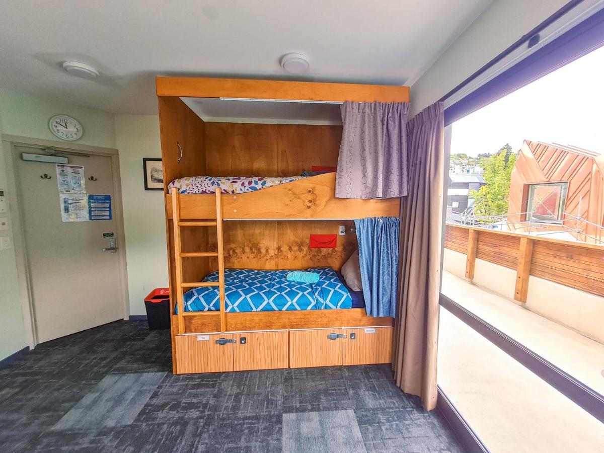 Adventure Queenstown Hostel Exterior photo