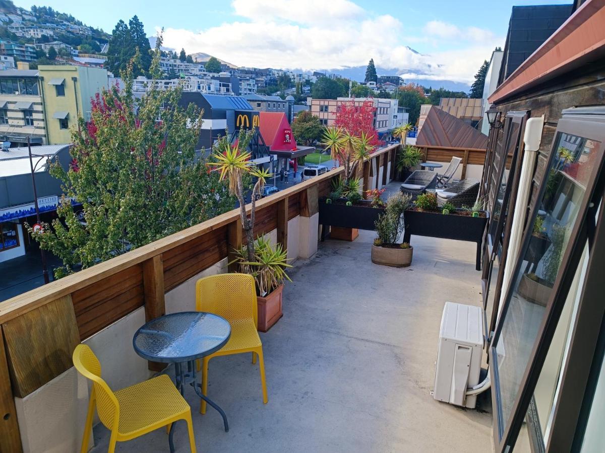 Adventure Queenstown Hostel Exterior photo